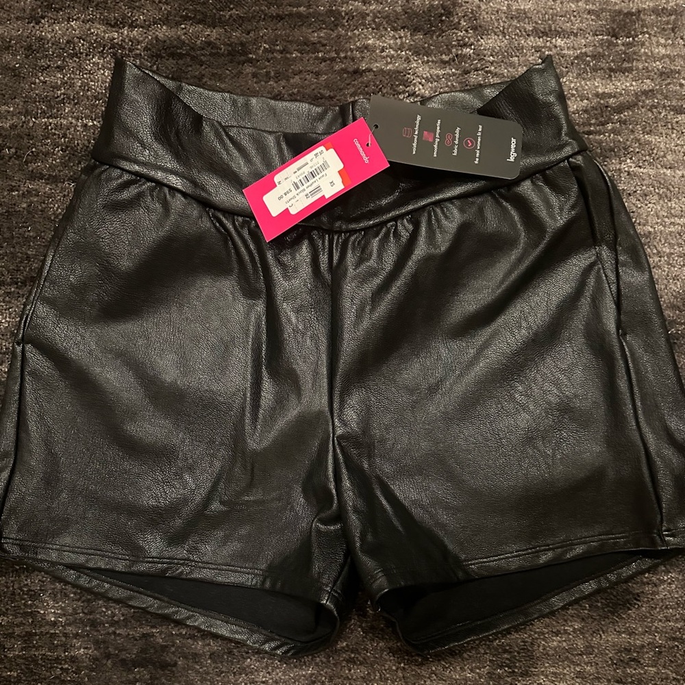 COPY - Commando XS Faux Leather Shorts
